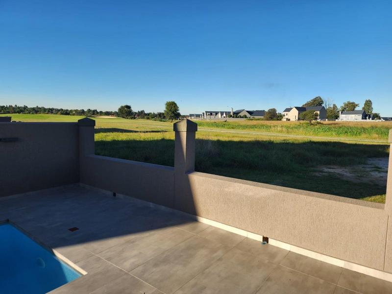 3 Bedroom Property for Sale in Heron Banks Golf Estate Free State
